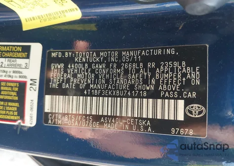 2011 Toyota Camry Se z USA, uszkodzony, nr VIN 4T1BF3EKXBU741718